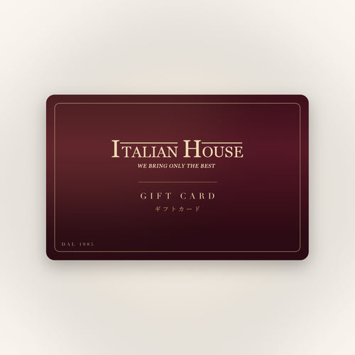 ADRIA ギフトカード。ITALIAN HOUSE のロゴを金色であしらった深いワインレッドのカード